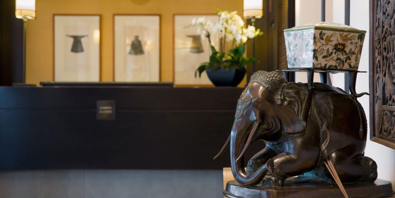 Nos hôtels à genève: réservez en ligne groupe manotel Hotel Créatif Banquette