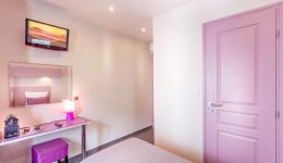 Pink-Hotel-Paris-Chambre-Twin-Superieure-02