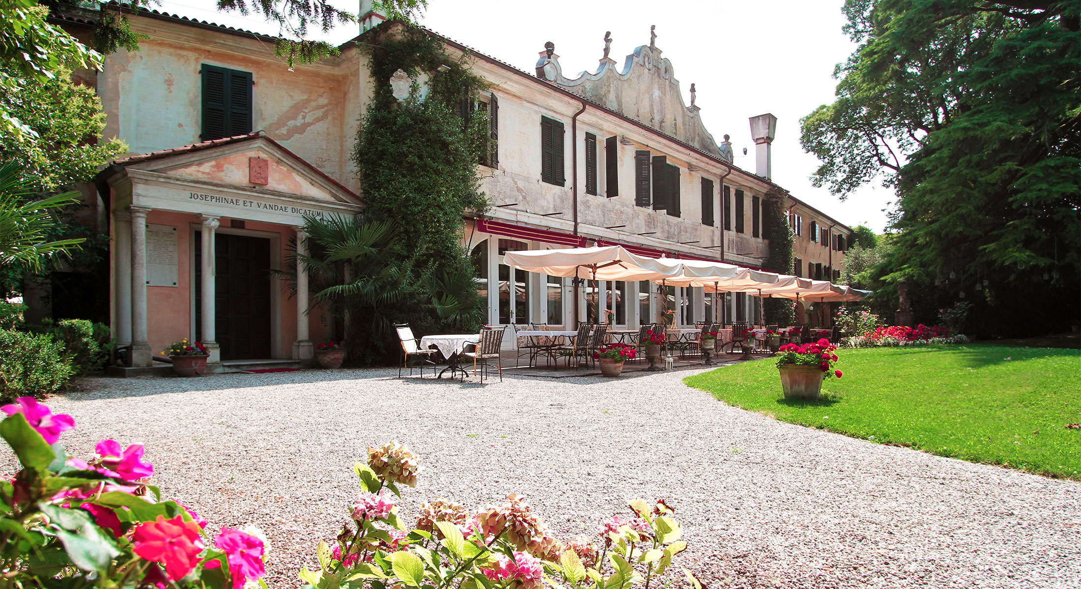 Villa Luppis  a Rivarotta Pasiano (Pn) - Prenotazione di un hotel villa nel cuore del Veneto