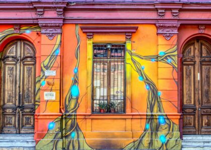Street art in Valence: a colorful walk through the heart of the city