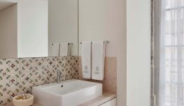 gallery_ResidentasApostolos-Deluxe_TwoBedroom_2