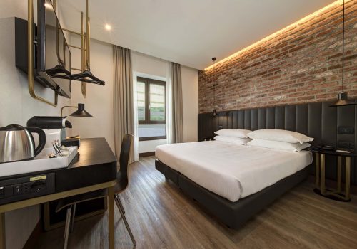 Day Use Room