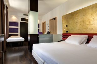 Hotel Tritone Venezia Mestre - Camera Deluxe Tripla_4