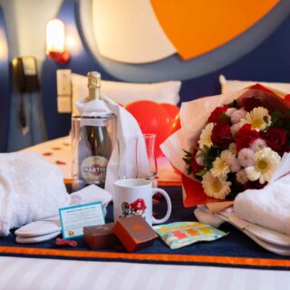 saint-valentin-a-lhotel-explorers-un-sejour-romantique-a-deux-pas-de-disneyland-paris