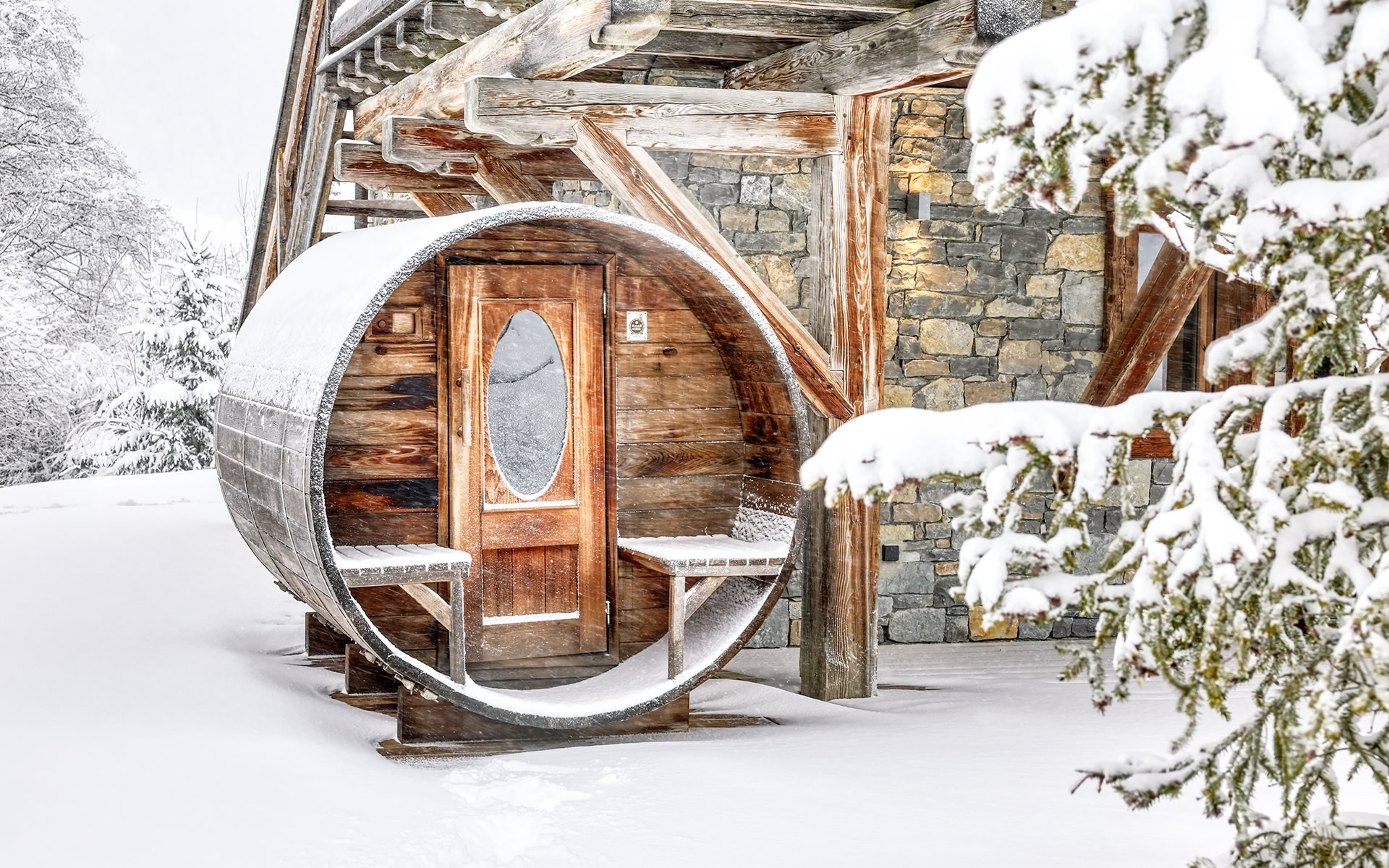 Sauna nordique extérieur Chalet de luxe à Megève