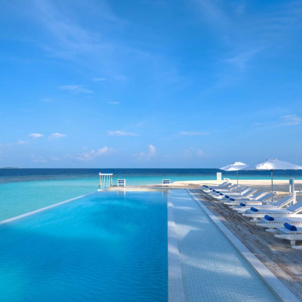 Sandies Bathala Maldives 2025 VKP027