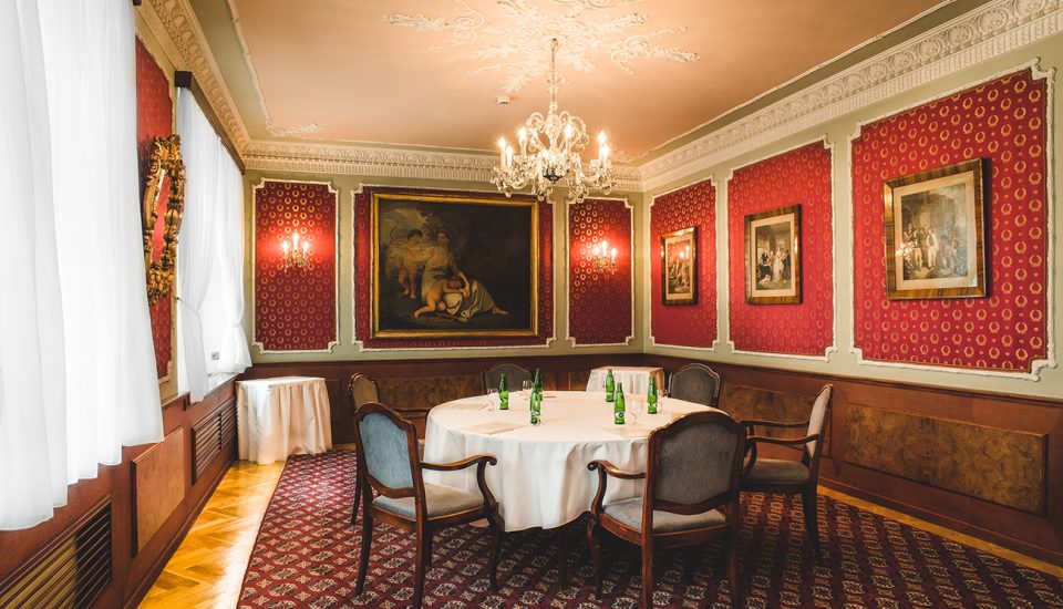 Sala Roja