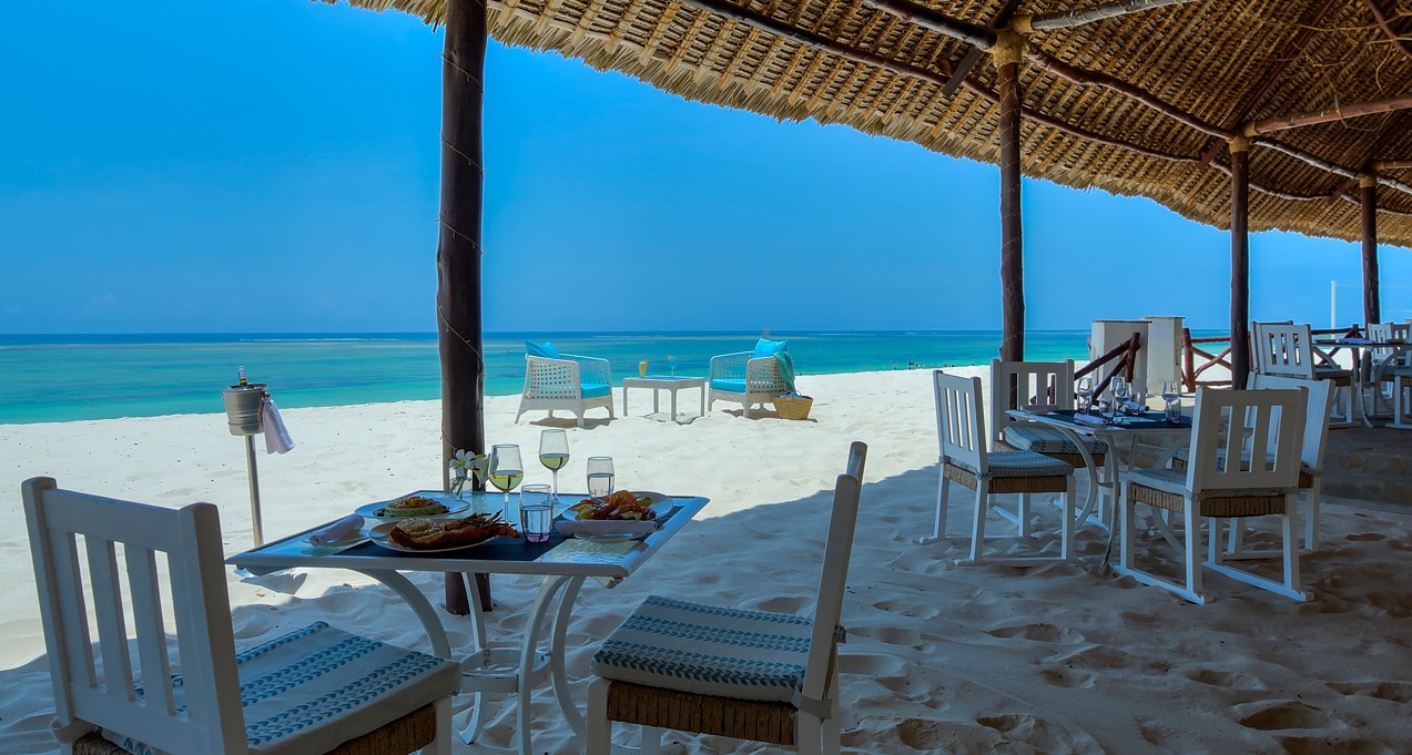Restaurants & Bars Coral Beach Bar Diani Beach Hotel Diamonds