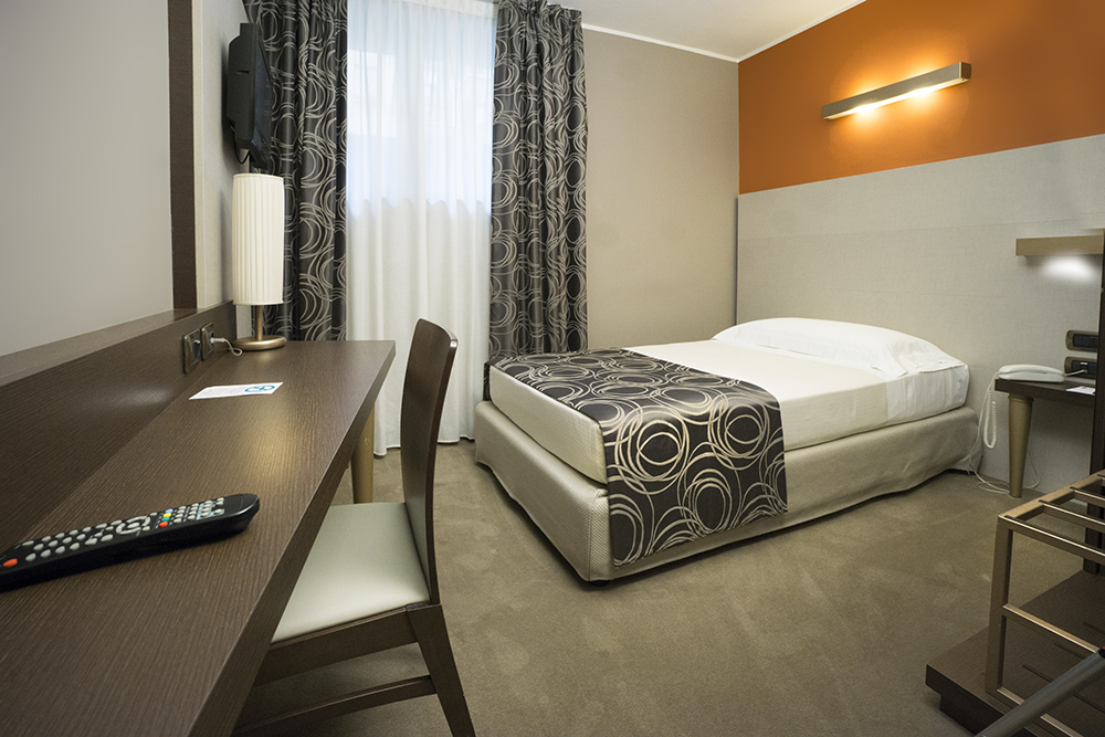 Rooms Standard Milan Hotel Hotel Soperga Milano near Corso