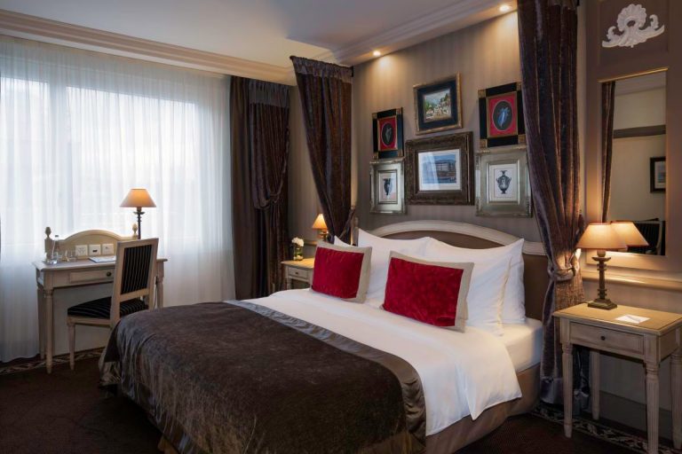 Hotel Royal Geneva 4 Star Hotel Manotel - 